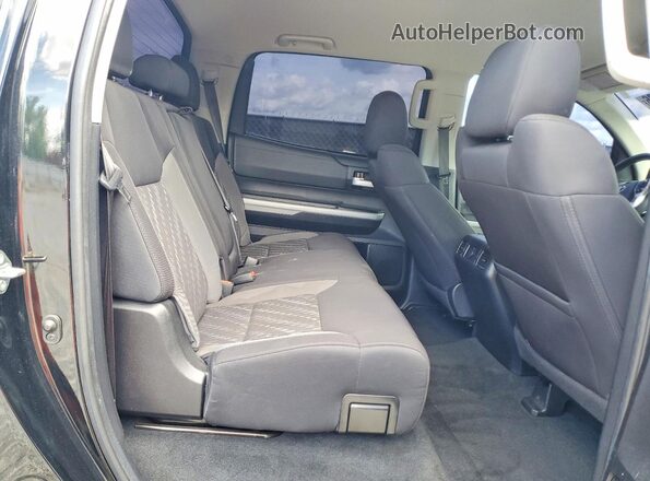 5TFDY5F19LX886404 2020 TOYOTA TUNDRA Black Widok tylnych siedzeń