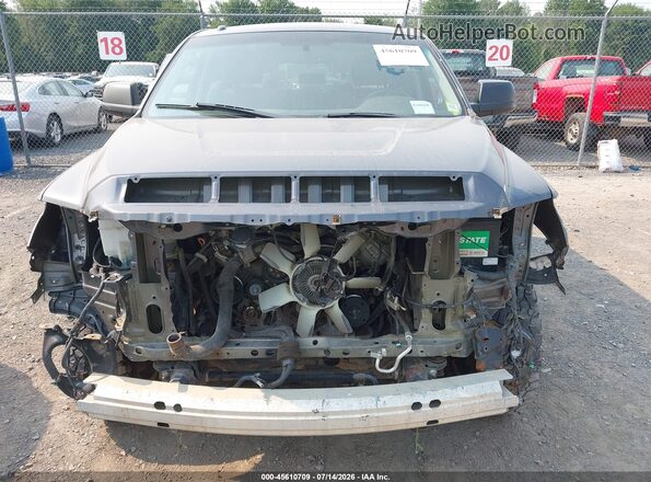 5TFDY5F1XHX599516 2017 TOYOTA TUNDRA Gray Вид спереду