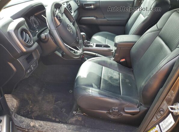 5TFDZ5BN0JX034591 2018 TOYOTA TACOMA Gray Vista interior delantera