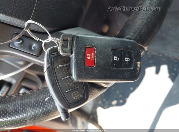 5TFDZ5BN5HX018199 2017 TOYOTA TACOMA Оранжевый Вид панели приборов