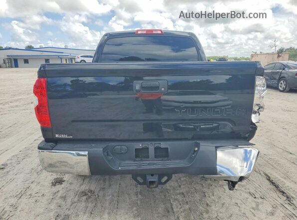 5TFEM5F10HX114073 2017 TOYOTA TUNDRA Black Widok z tyłu
