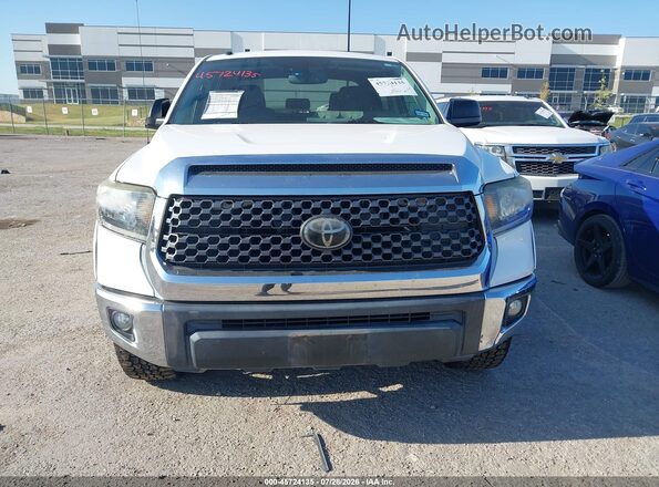 5TFEM5F14KX135421 2019 TOYOTA TUNDRA Белый Вид щитка приборов