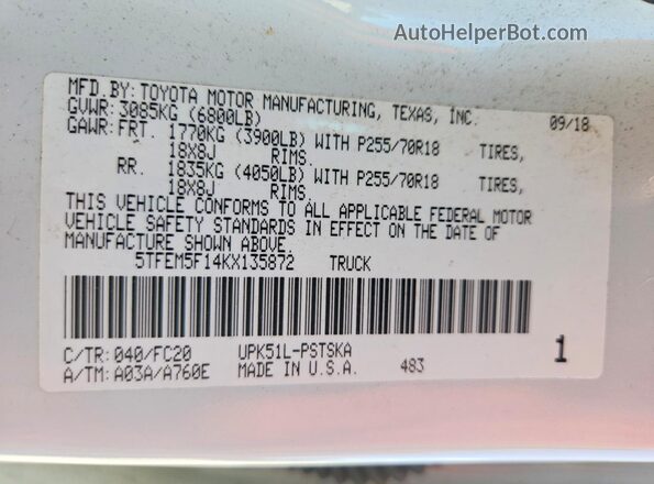 5TFEM5F14KX135872 2019 TOYOTA TUNDRA White Widok komory silnika