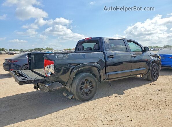 5TFEM5F17JX131958 2018 TOYOTA TUNDRA Black Tył prawy