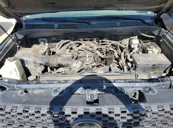 5TFEM5F17JX131958 2018 TOYOTA TUNDRA Black Widok wnętrza z tyłu