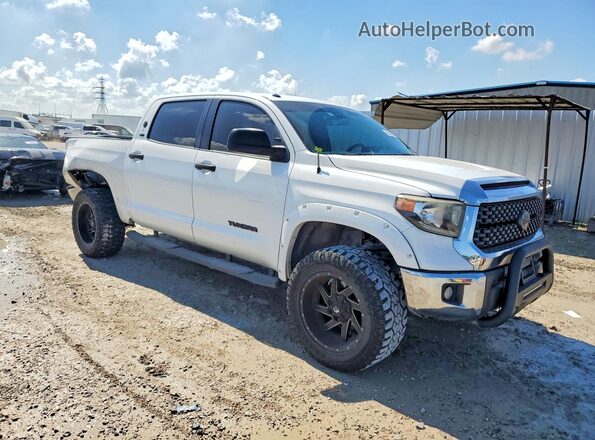 5TFEM5F19JX128091 2018 TOYOTA TUNDRA White Передня права чверть