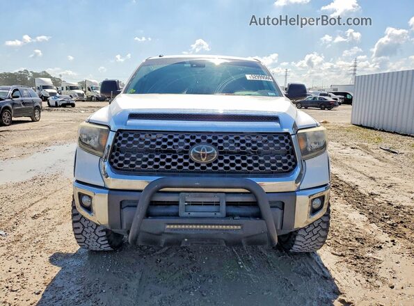 5TFEM5F19JX128091 2018 TOYOTA TUNDRA White Вид спереду