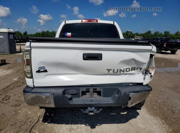 5TFEM5F19JX128091 2018 TOYOTA TUNDRA White Вид ззаду