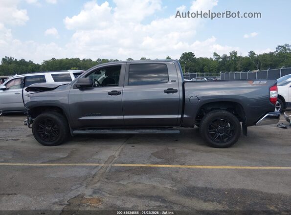 5TFEM5F19KX136662 2019 TOYOTA TUNDRA Серый 