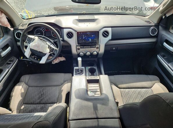 5TFEM5F1XGX096616 2016 TOYOTA TUNDRA Silver Dashboard view