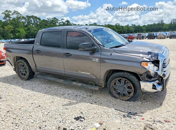 5TFEW5F14GX196916 2016 TOYOTA TUNDRA Gray Przód prawy
