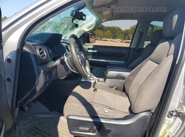 5TFEW5F1XGX208499 2016 TOYOTA TUNDRA Gray წინა სალონის ხედი