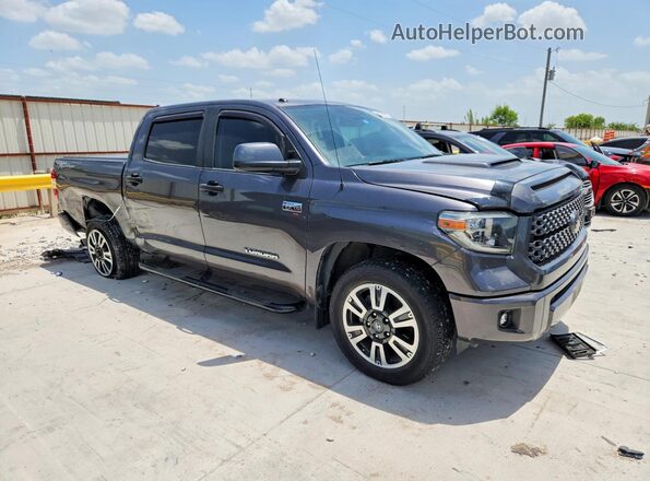 5TFEY5F12JX239389 2018 TOYOTA TUNDRA Silver Front right