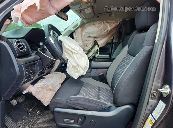 5TFEY5F13JX238610 2018 TOYOTA TUNDRA Charcoal Вид салону спереду