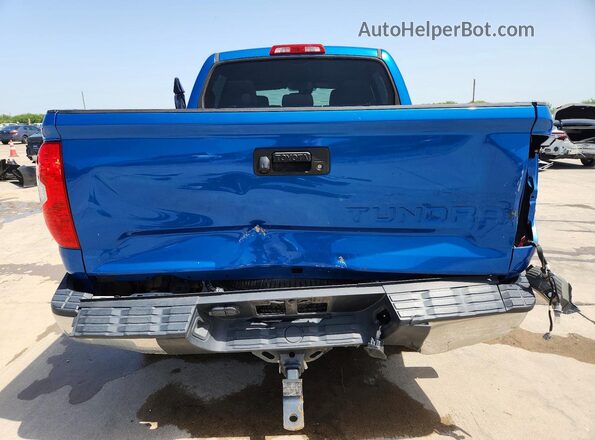 5TFEY5F1XJX232934 2018 TOYOTA TUNDRA Blue Rear view