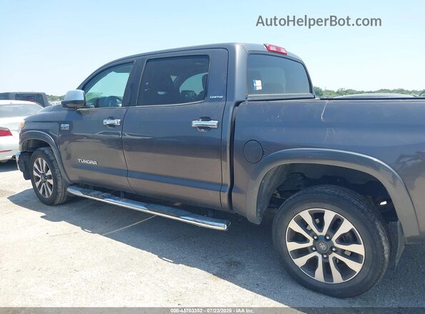 5TFFY5F10JX243252 2018 TOYOTA TUNDRA Gray Սալոնի 360 աստիճան տեսք