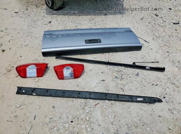 5TFGY5F13MX288307 2021 TOYOTA TUNDRA Серебряный Вид подкапотного пространства