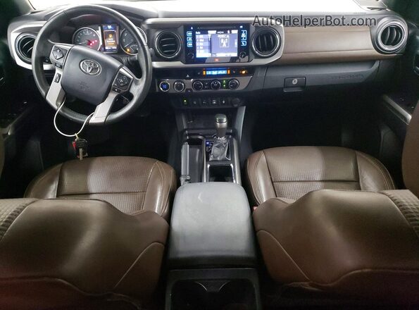 5TFGZ5AN9HX055674 2017 TOYOTA TACOMA White Вид панелі приладів