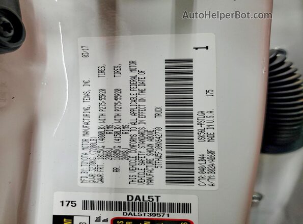 5TFHW5F10HX642770 2017 TOYOTA TUNDRA Белый Вид подкапотного пространства