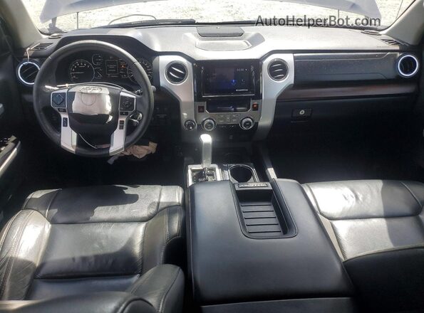 5TFHW5F13JX701686 2018 TOYOTA TUNDRA Charcoal Առջևի վահանակի տեսք