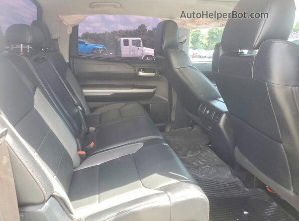 5TFHW5F13JX701686 2018 TOYOTA TUNDRA Charcoal Հետևի նստատեղերի տեսք