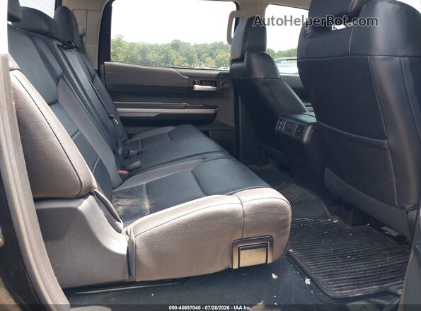 5TFHW5F15JX755569 2018 TOYOTA TUNDRA Black VIN კოდის სტიკერის ხედი