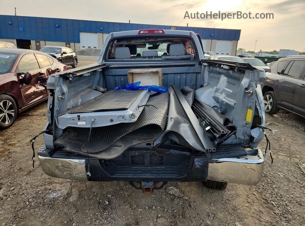 5TFHY5F10KX863271 2019 TOYOTA TUNDRA Серебряный Вид сзади