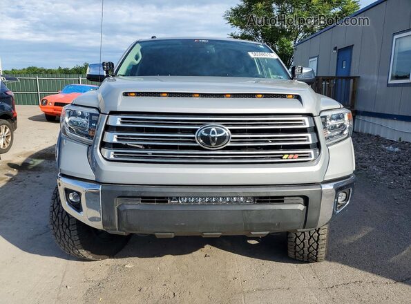 5TFHY5F11KX799662 2019 TOYOTA TUNDRA Серебряный Вид спереди