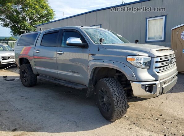 5TFHY5F11KX799662 2019 TOYOTA TUNDRA Серебряный Передняя правая четверть