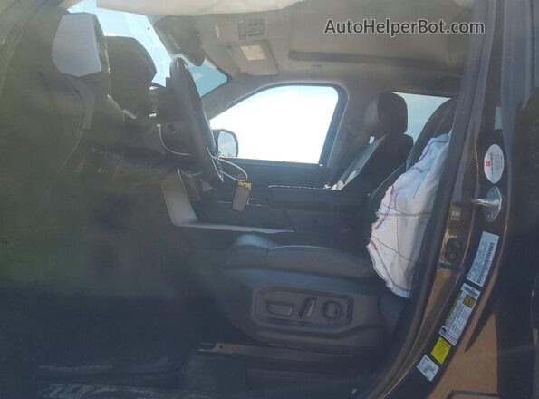 5TFJA5DB0PX111093 2023 TOYOTA TUNDRA Black წინა სალონის ხედი