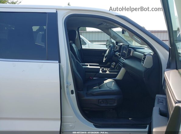 5TFJA5DB1PX114570 2023 TOYOTA TUNDRA White Widok wnętrza z przodu