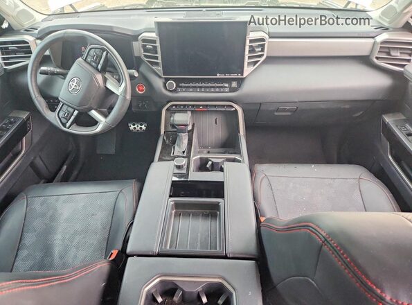 5TFJC5AB3PX002738 2023 TOYOTA TUNDRA Серебряный Вид панели приборов