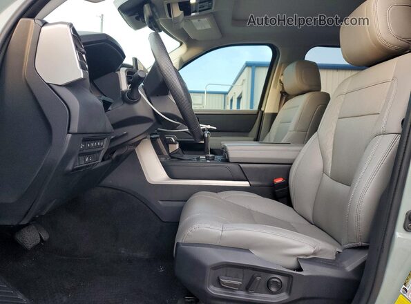 5TFJC5DB1RX045439 2024 TOYOTA TUNDRA Gray Vista interior delantera