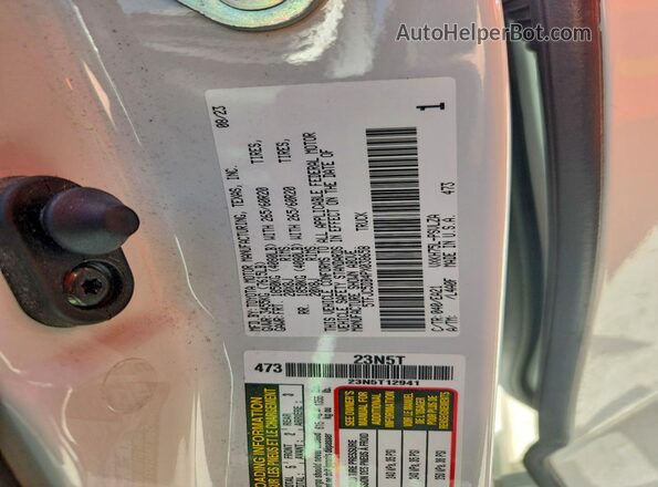 5TFJC5DB4PX038658 2023 TOYOTA TUNDRA White ძრავის განყოფილების ხედი
