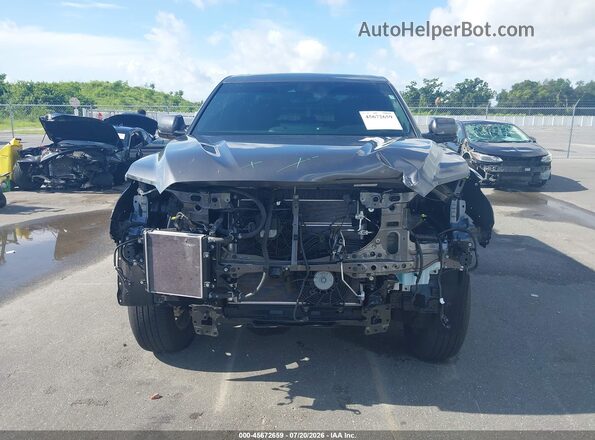 5TFJC5DB5TX116956 2026 TOYOTA TUNDRA HYBRID Gray Widok wnętrza z tyłu