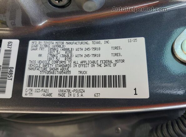 5TFKB5AB1TX054855 2026 TOYOTA TUNDRA Gray Widok komory silnika