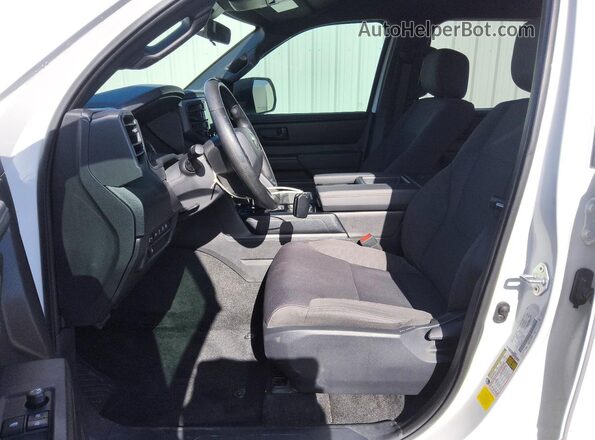 5TFKB5DB1TX339955 2026 TOYOTA TUNDRA White წინა სალონის ხედი