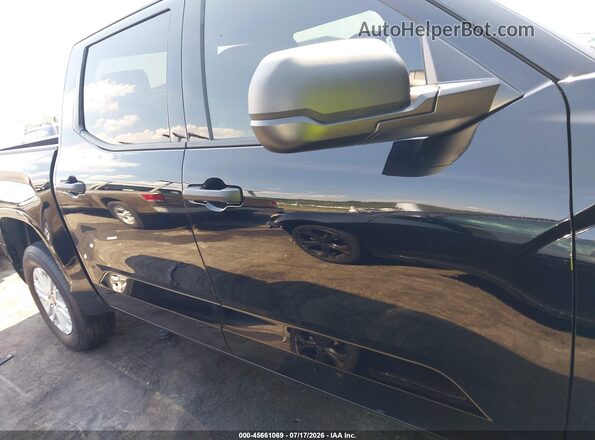 5TFKB5DBXTX389592 2026 TOYOTA TUNDRA Black Widok wnętrza z tyłu