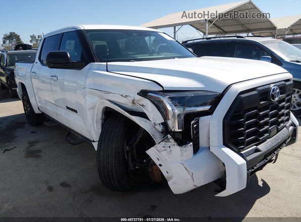 5TFLA5AB1RX037313 2024 TOYOTA TUNDRA White Front view