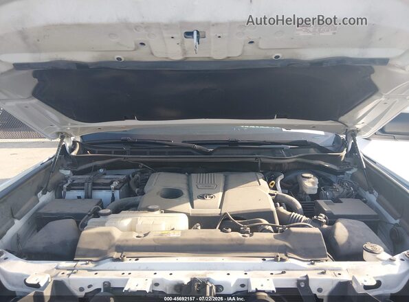 5TFLA5AB2RX033125 2024 TOYOTA TUNDRA White Vista trasera