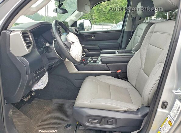 5TFLA5AB5NX010271 2022 TOYOTA TUNDRA Silver Vista interior delantera