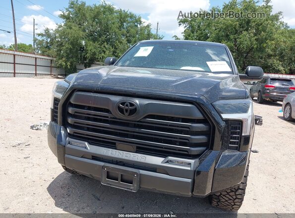 5TFLA5AB7SX043610 2025 TOYOTA TUNDRA Black Սալոնի հետևի տեսք