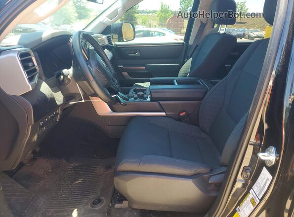5TFLA5DB0RX238017 2024 TOYOTA TUNDRA Черный Вид салона спереди