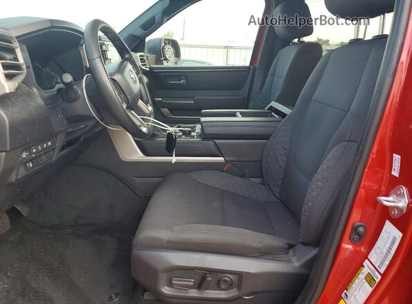 5TFLA5DB0SX307715 2025 TOYOTA TUNDRA Red Vista interior delantera