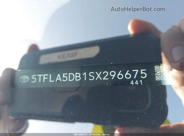 5TFLA5DB1SX296675 2025 TOYOTA TUNDRA Gray 