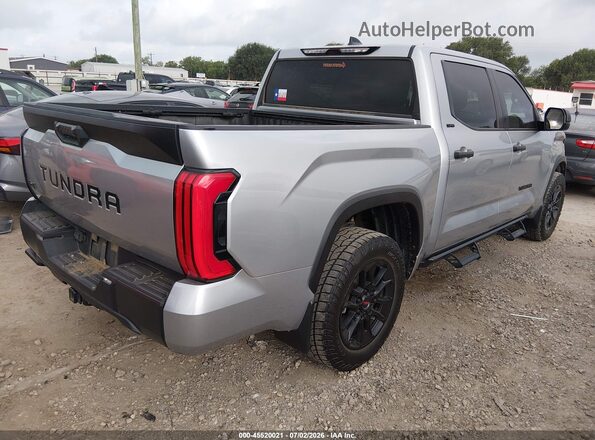 5TFLA5DB2RX183733 2024 TOYOTA TUNDRA Серебряный Задняя правая четверть