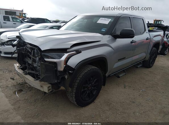 5TFLA5DB2RX183733 2024 TOYOTA TUNDRA Серебряный Передняя левая четверть