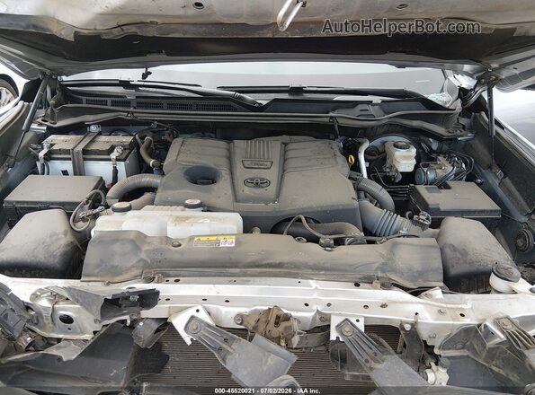 5TFLA5DB2RX183733 2024 TOYOTA TUNDRA Серебряный Вид сзади