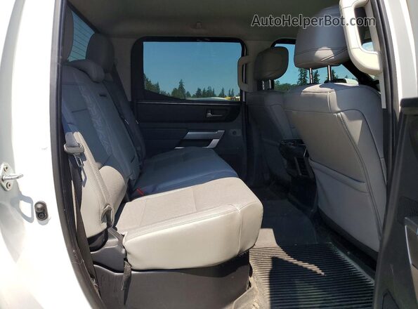 5TFLA5DB6NX029066 2022 TOYOTA TUNDRA White Հետևի նստատեղերի տեսք