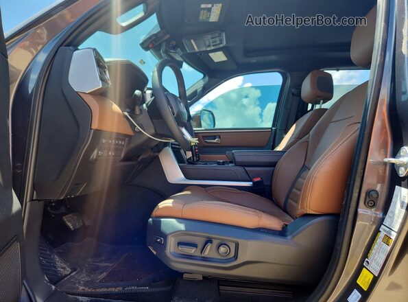5TFMA5AB6RX035965 2024 TOYOTA TUNDRA Gray წინა სალონის ხედი
